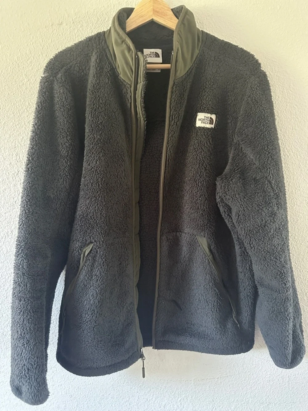 The North Face Charcoal Gray Sherpa Fleece Full-Zip Jacket